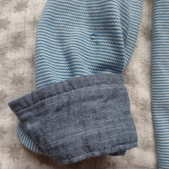 Soft Button-Up with Collar and Denim Details - Picture 3 of 5